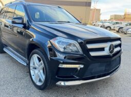 2015 Mercedes-Benz GL-Class 4MATIC 4dr GL 350 BlueTEC WITH THE AMG PACKAGE