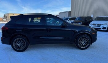 2018 Porsche Cayenne Platinum Edition V6 full